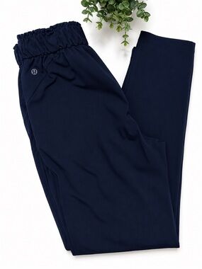 Lululemon Stretch High-Rise Pant 7/8 Length True Navy Size 4